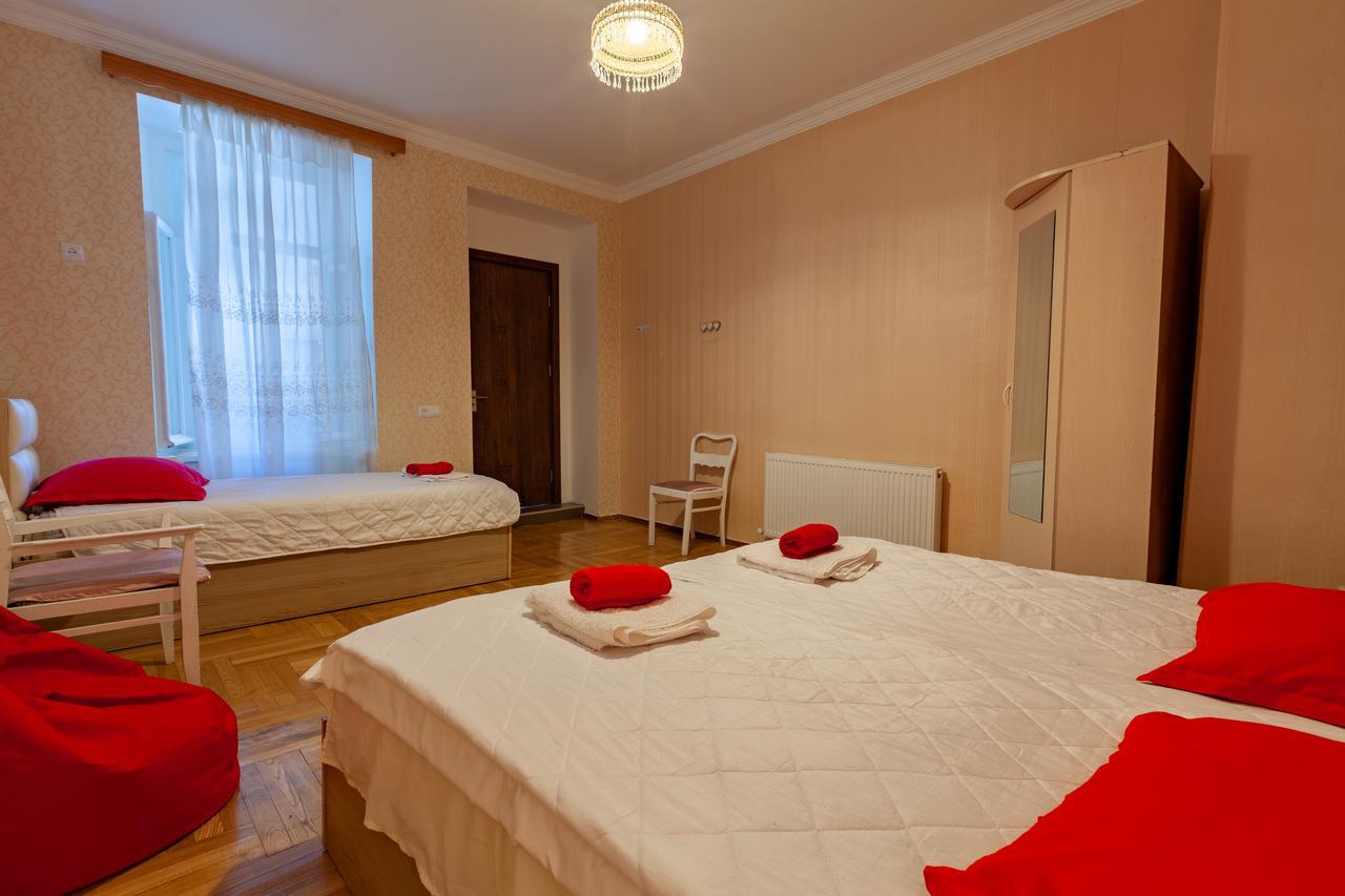 Guest House Keria Tbilisi ภายนอก รูปภาพ