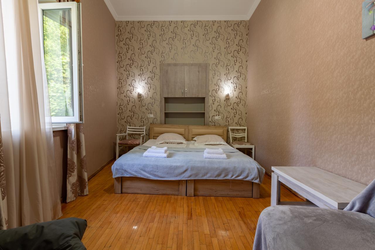 Guest House Keria Tbilisi ภายนอก รูปภาพ