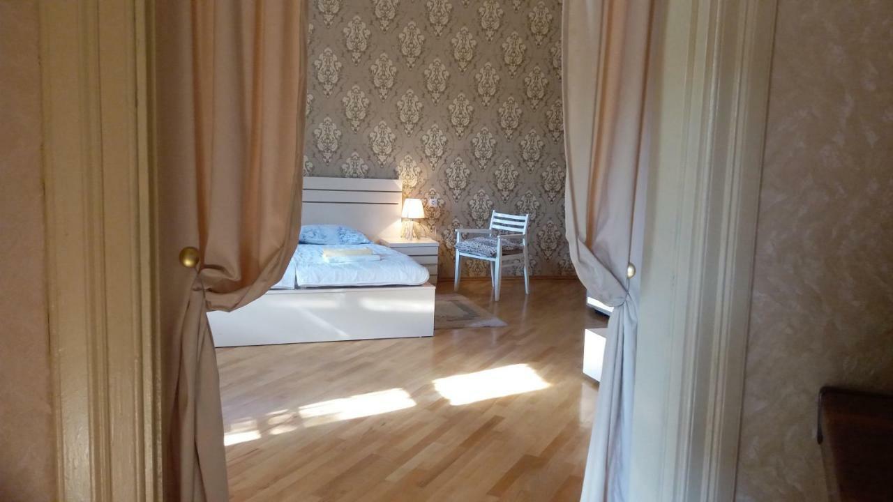 Guest House Keria Tbilisi ภายนอก รูปภาพ